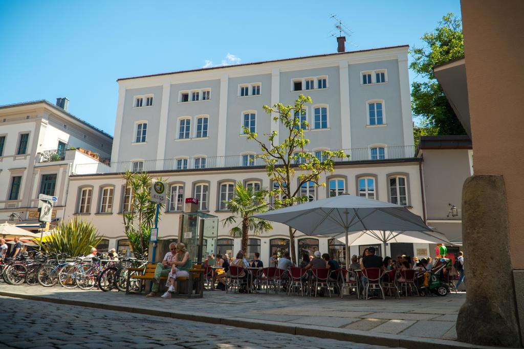 פסאו Art Hotel & Hostel מראה חיצוני תמונה